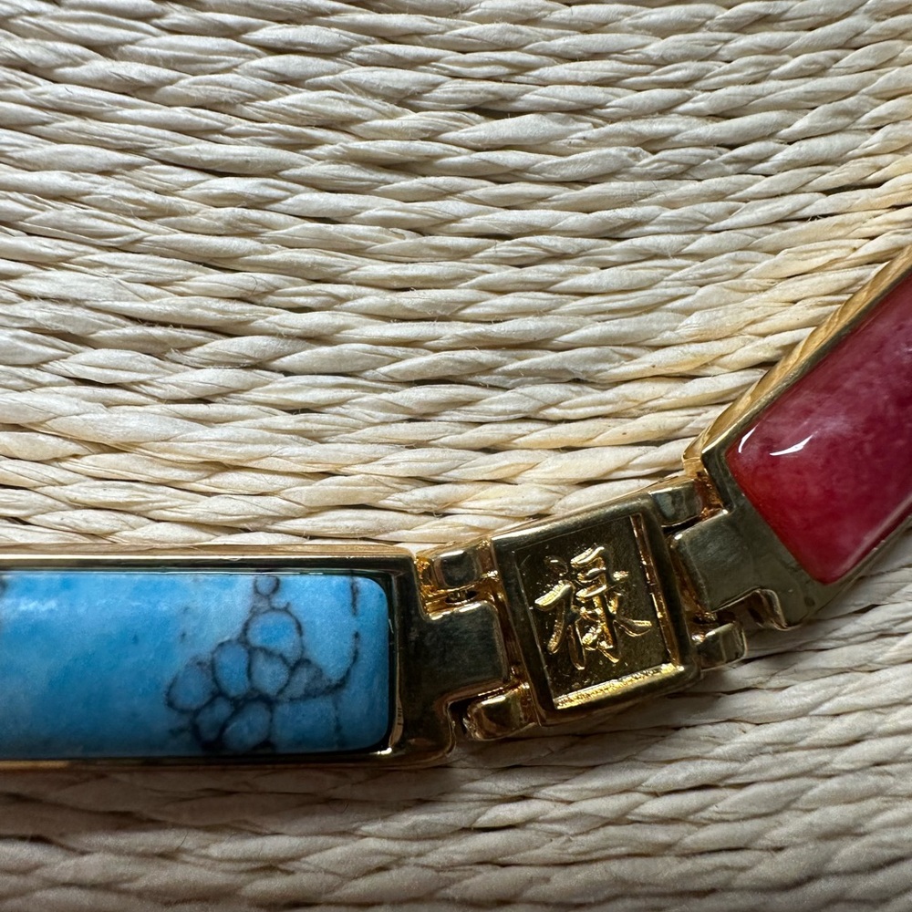 Vintage Multi Stone Choker Necklace with Segmented Magnetic Design - Picture 4 of 4